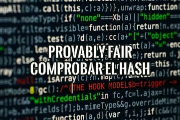 Texto «Provably fair: comprobar el hash» sobre una pantalla llena de código de programación