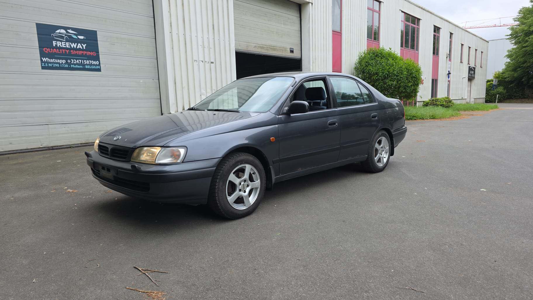 TOYOTA CARINA 1.8i 16V 7A AUTOMATIC