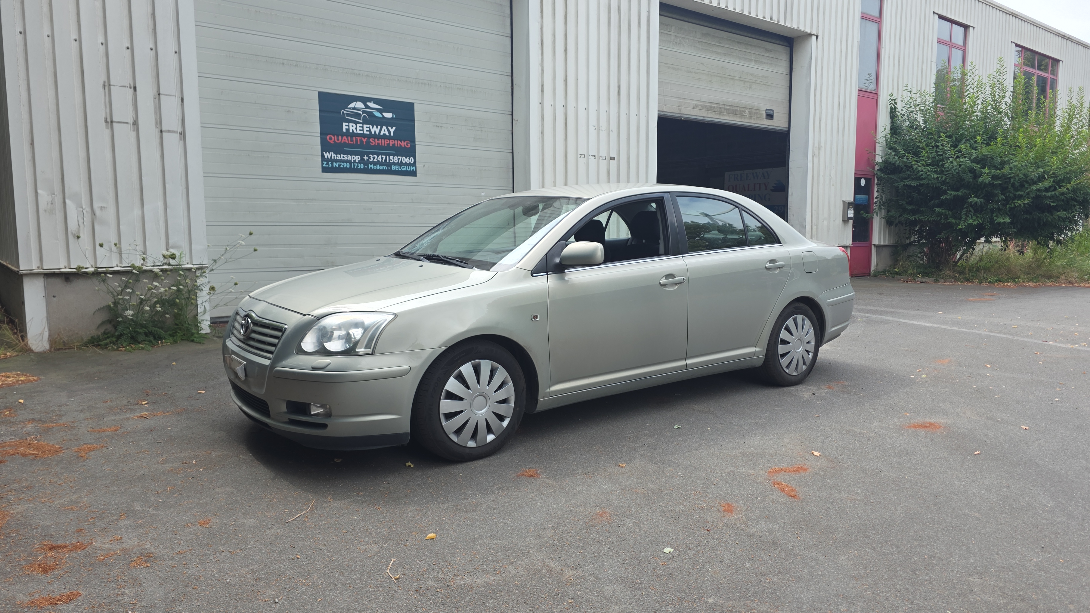 TOYOTA AVENSIS 1.8 VVT-i SEDAN, MANUAL TRANSMISSION (08/1996)