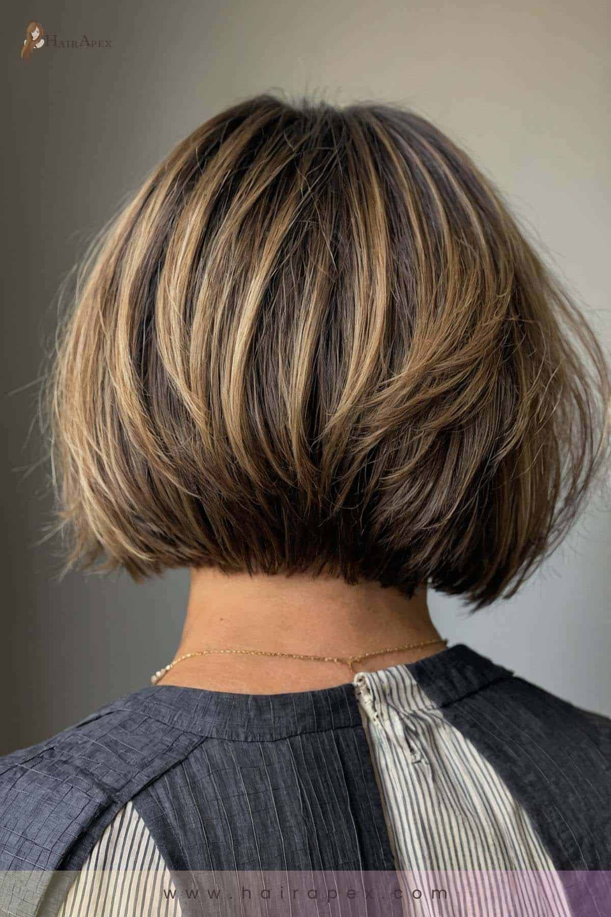 Medium Length Haircut 40 Year Old Woman 18