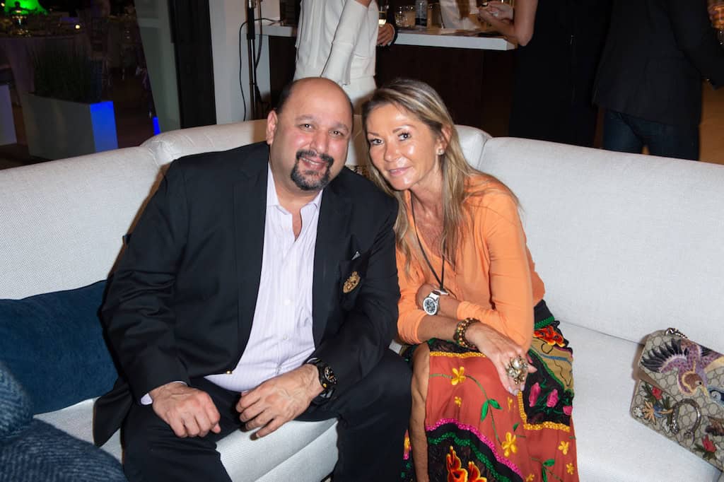 Kaizad Sanotia, Francoise Bezzola