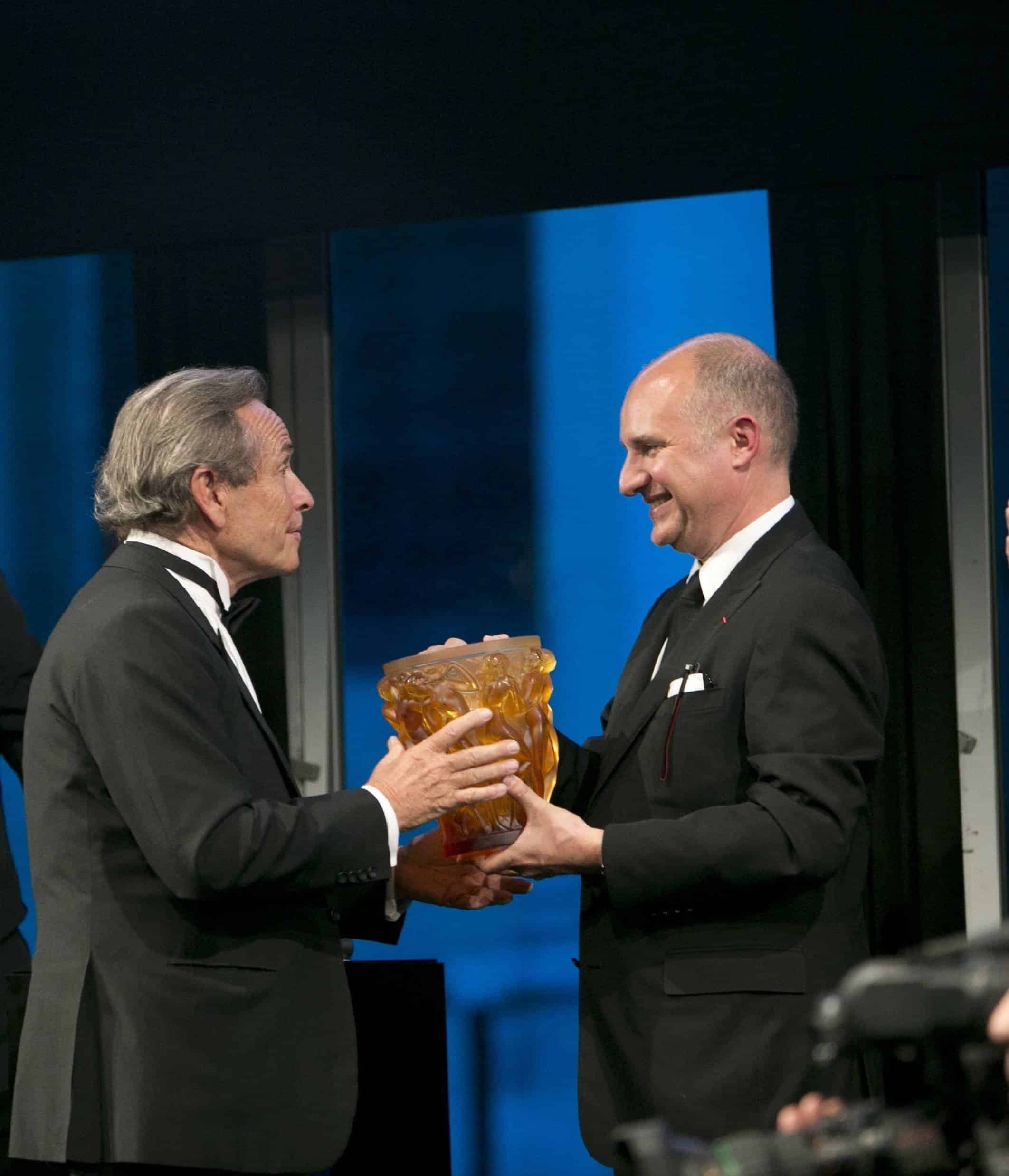 Bell & Ross Present Palme d’Or to F1 Icon Jacky Ickx at International Automobile Festival