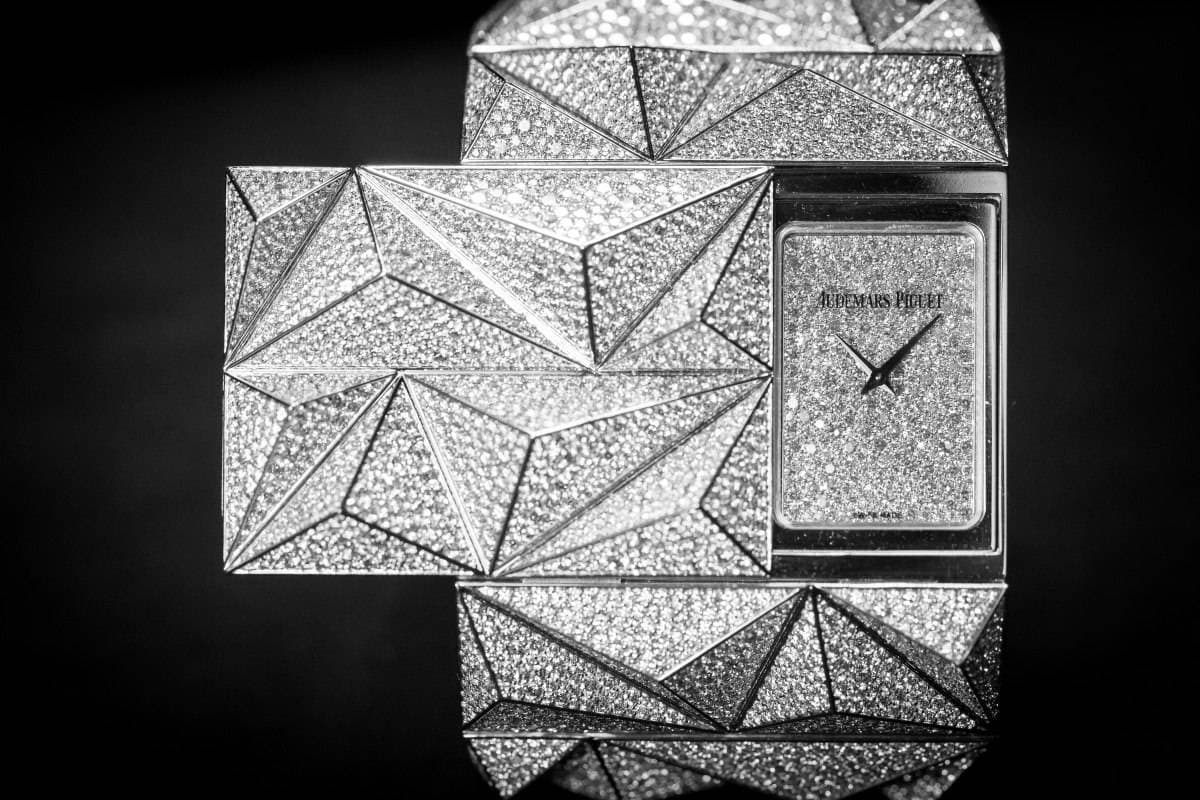 Hands On The Audemars Piguet Diamond Punk Watch (Live Pics…)