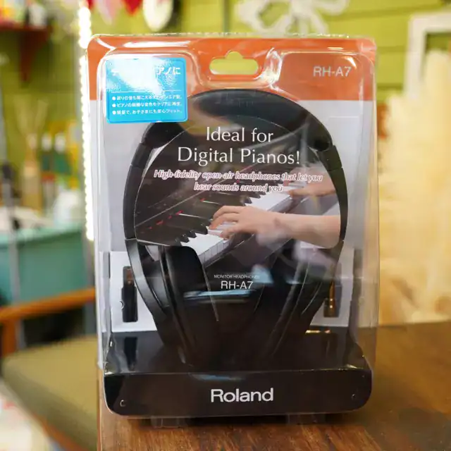 ⁦هيدفون Roland RH-A7 BK open-air type Monitor Headphones⁩ - الصورة ⁦1⁩