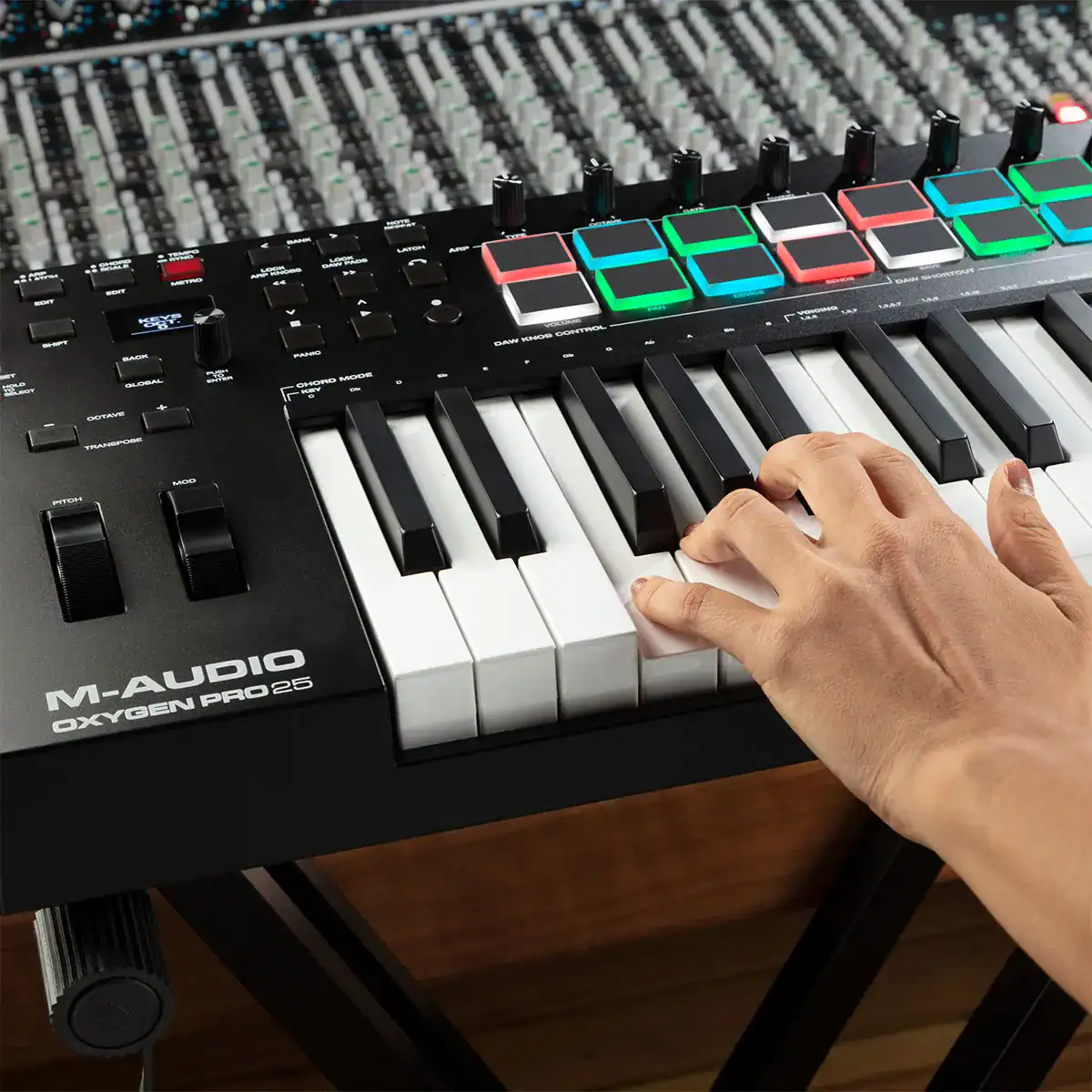 ⁦M-Audio Oxygen Pro 25⁩ - الصورة ⁦7⁩