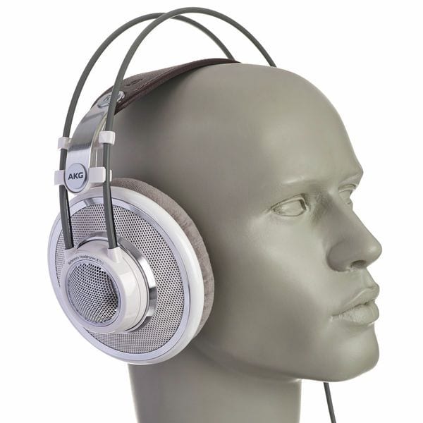 ⁦AKG K 701 Ultra Reference Class Stereo Headphone⁩ - الصورة ⁦8⁩
