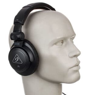 Behringer DJ Headphones (HC 200)