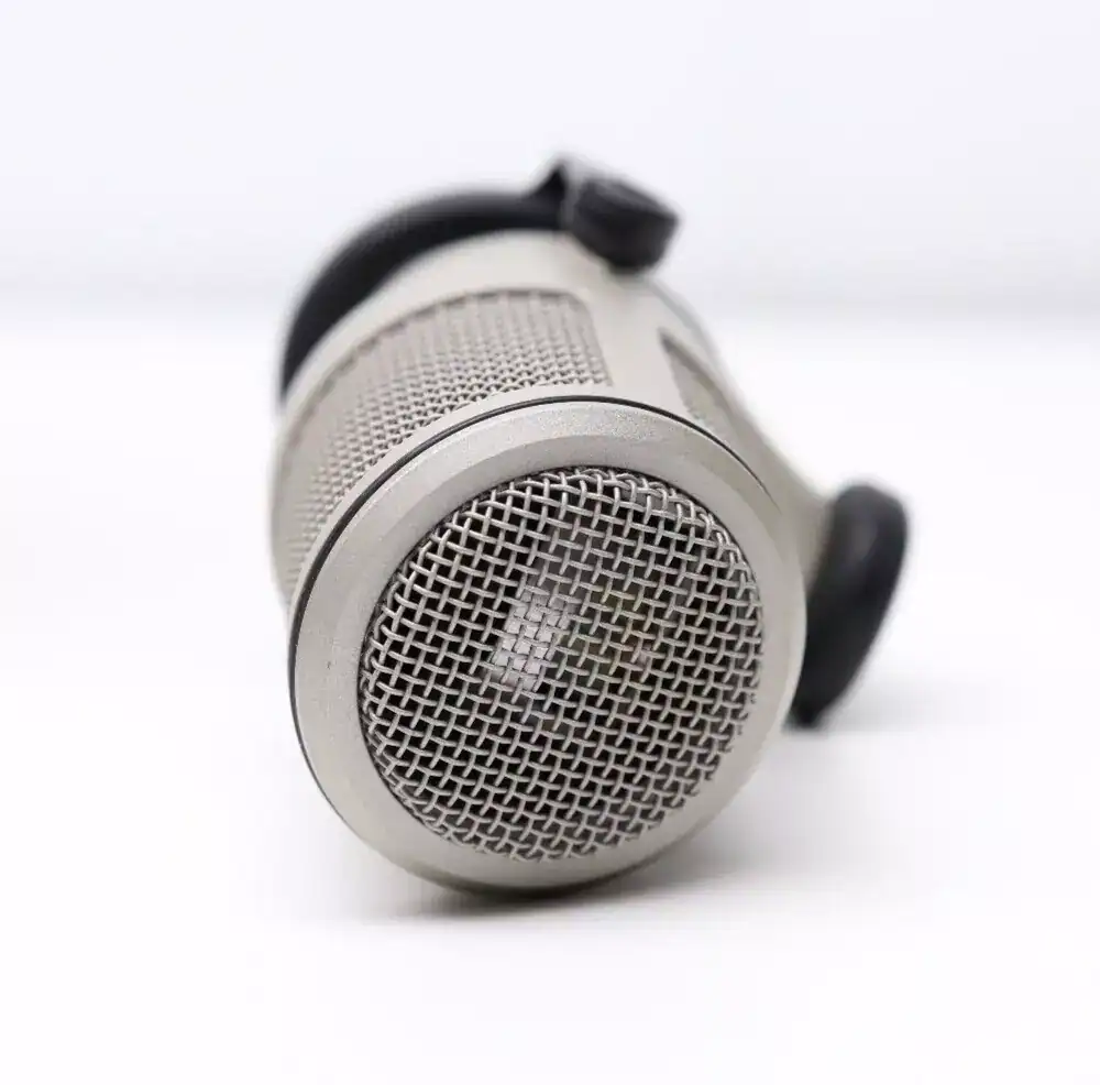 ⁦ميكروفون Neumann BCM 705 الديناميكي للبث الصوتي الاحترافي - بودكاست جديد 4.⁩ - الصورة ⁦7⁩