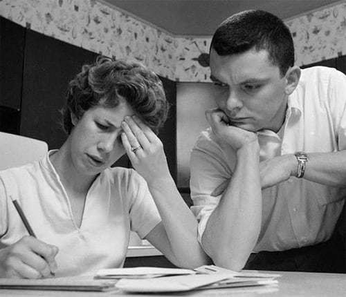 44-45-500 The History of Credit and Debt. Betty and Dave.