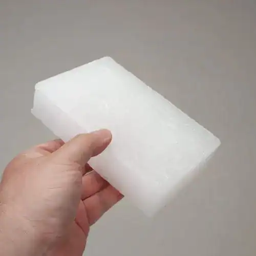 fully-refined-paraffin-wax-500×500.jpg شمع برافين اموك - الصورة 1