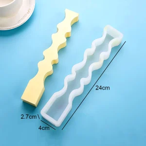 قالب قلوب طويل