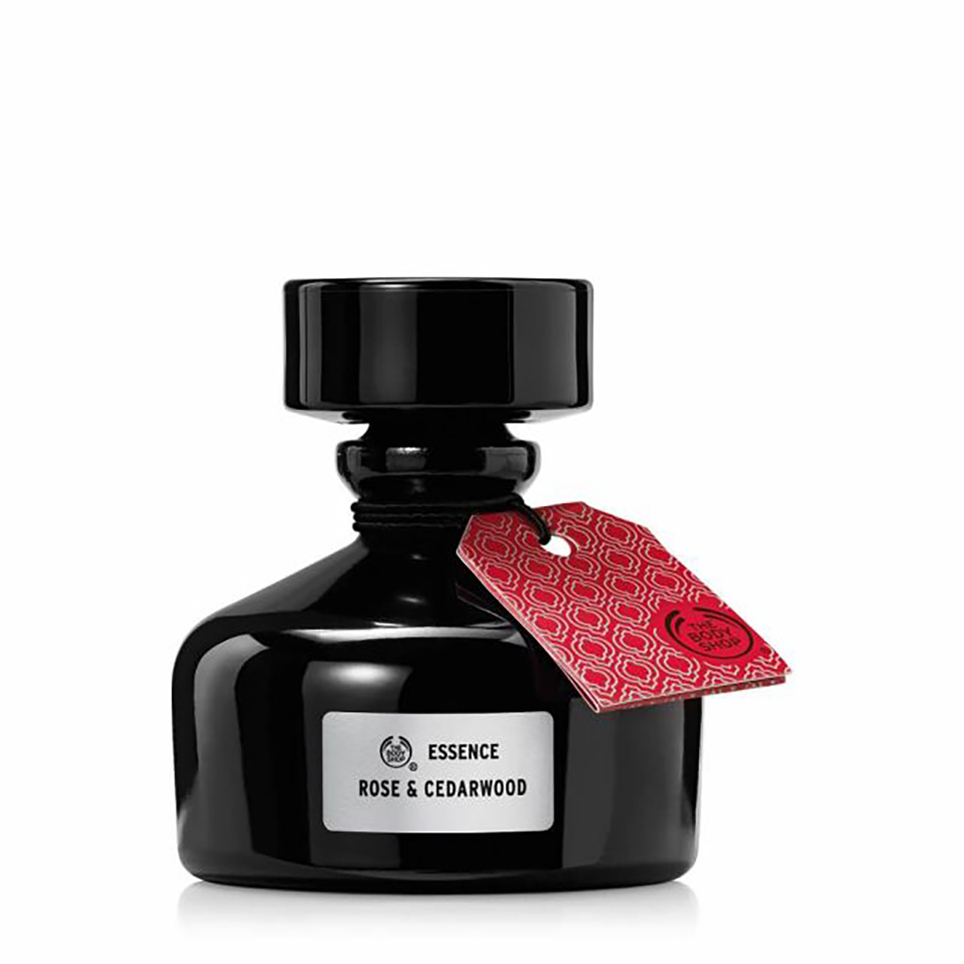 ⁦Rose & Cedarwood⁩ - الصورة ⁦1⁩