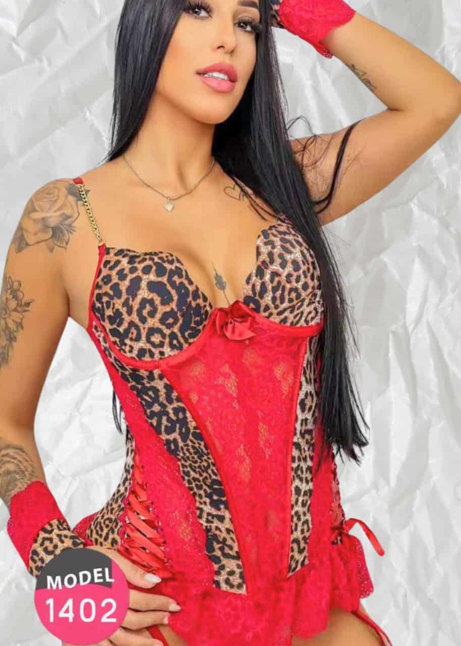 ⁦1402 lingerie 6 pcs طقم لانجري أحمر فاخر بنقشة التايجر – تصميم جريء مع جوارب متناسقة | Maleka Store⁩ - الصورة ⁦3⁩
