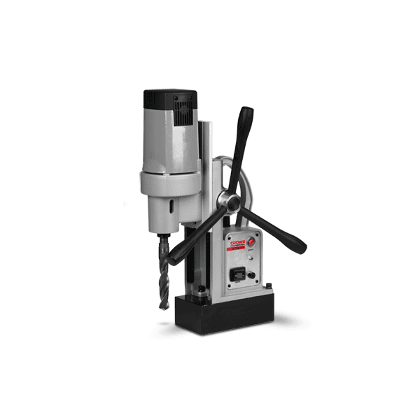 مثقاب (شنيور) بقاعدة مغناطيسية CROWN CT32029 BMC بقدرة 1400 وات وسعة تخريم 23 مم، مزود بقاعدة مغناطيسية لتثبيت قوي على الأسطح المعدنية، ويأتي داخل شنطة بلاستيك، مناسب لأعمال حفر الحديد والهياكل المعدنية والاستخدامات الصناعية الاحترافية.