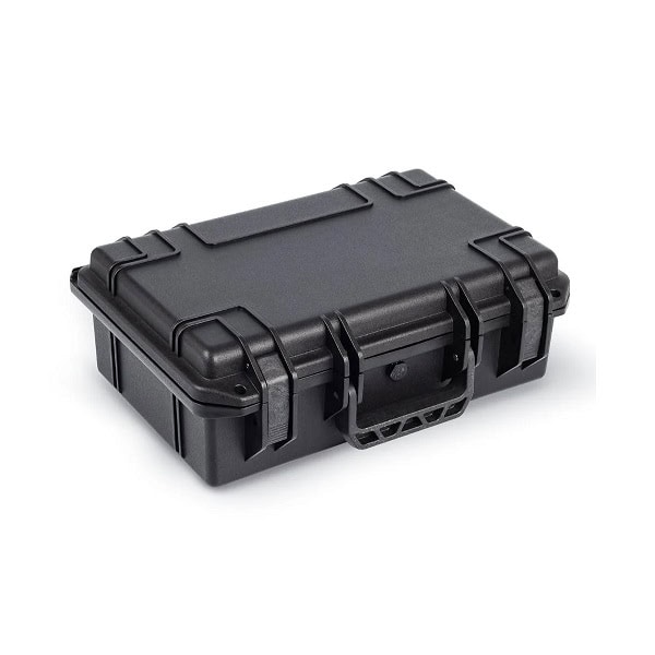 شنطة عدة بلاستيك صلبة MANO SPECTA SPC-1120 سوداء مقاومة للماء والغبار والصدمات مقاس 34.1×24.8×12.2 سم