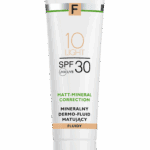 فاوندشن فارمسي ريز  درجة 1 فاتح مع واقي SPF30 للبشرات الدهنية و المعرضة للحب