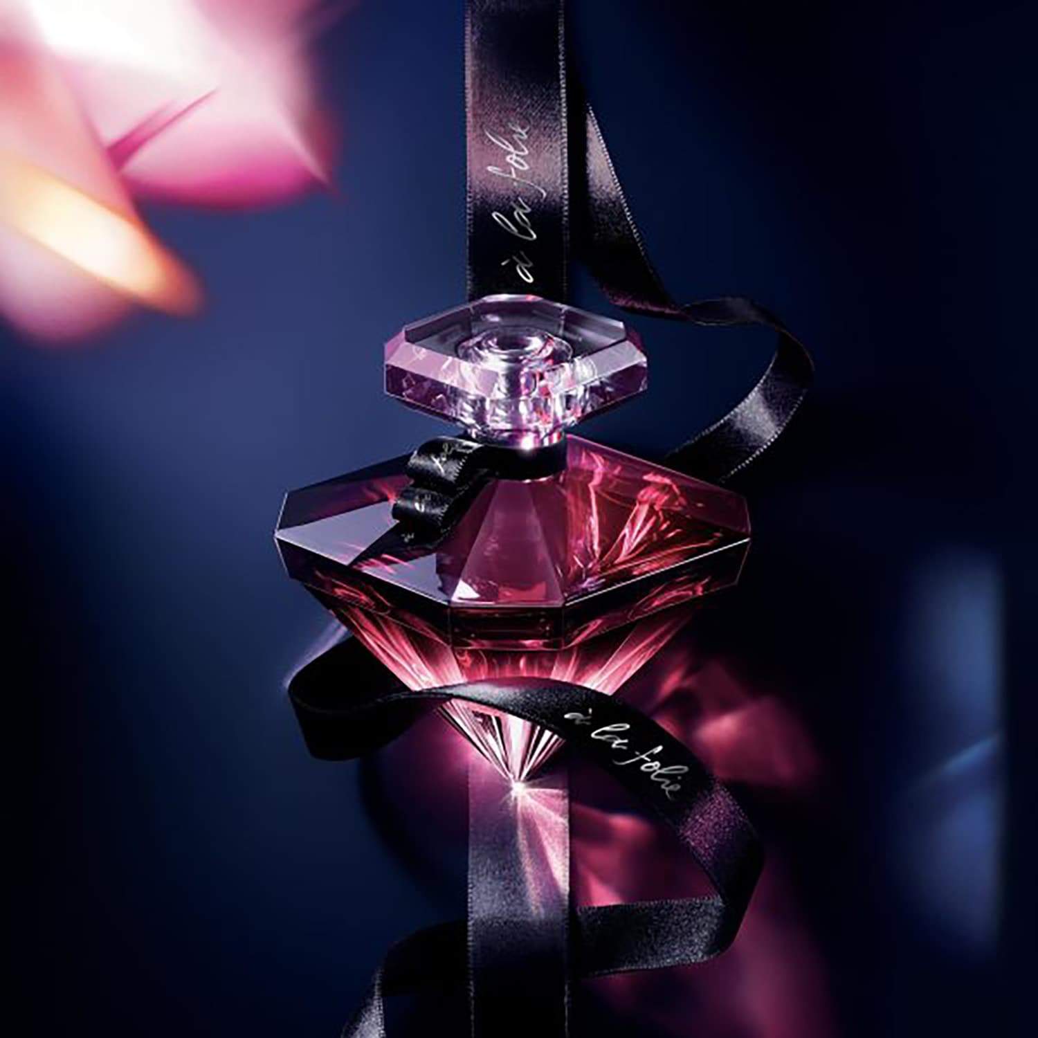 Lancome La Nuit Trésor à la Folie_3 عطر لانوي تريزور ألا فولي من لانكوم - الصورة 1