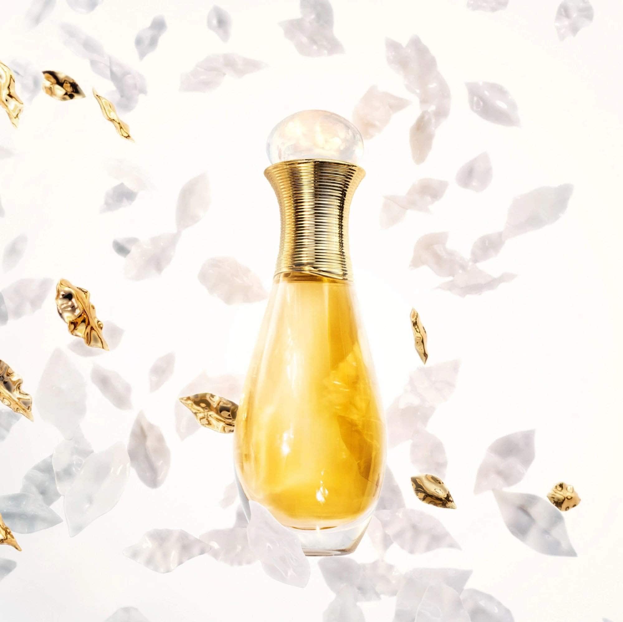 Dior J Adore L Or Essence de Parfum عطر جادور لور من ديور - الصورة 1