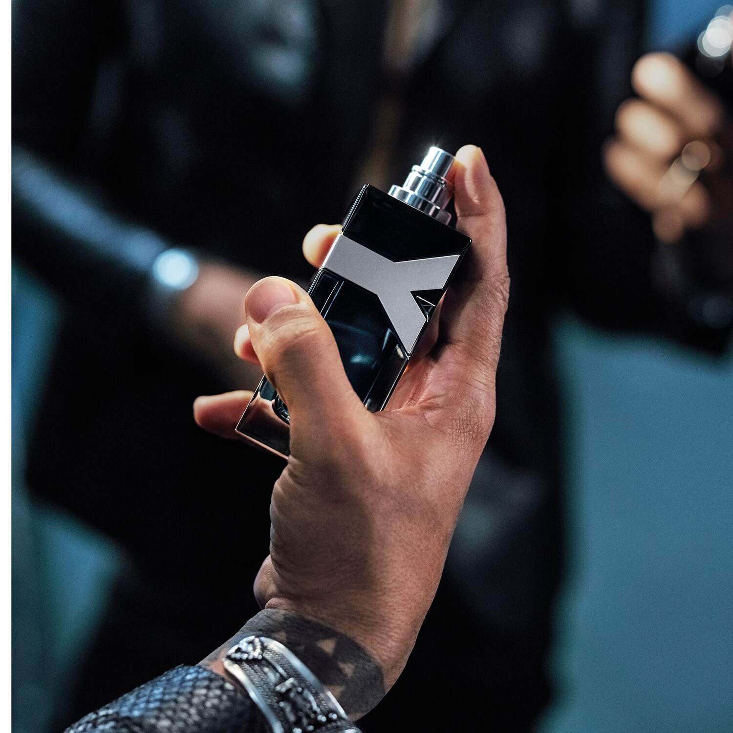 Yves Saint Laurent Y Eau de Parfum عطر واي او دى برفيوم من إيف سان لوران - الصورة 1