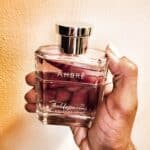 عطر عنبر من بالديساريني