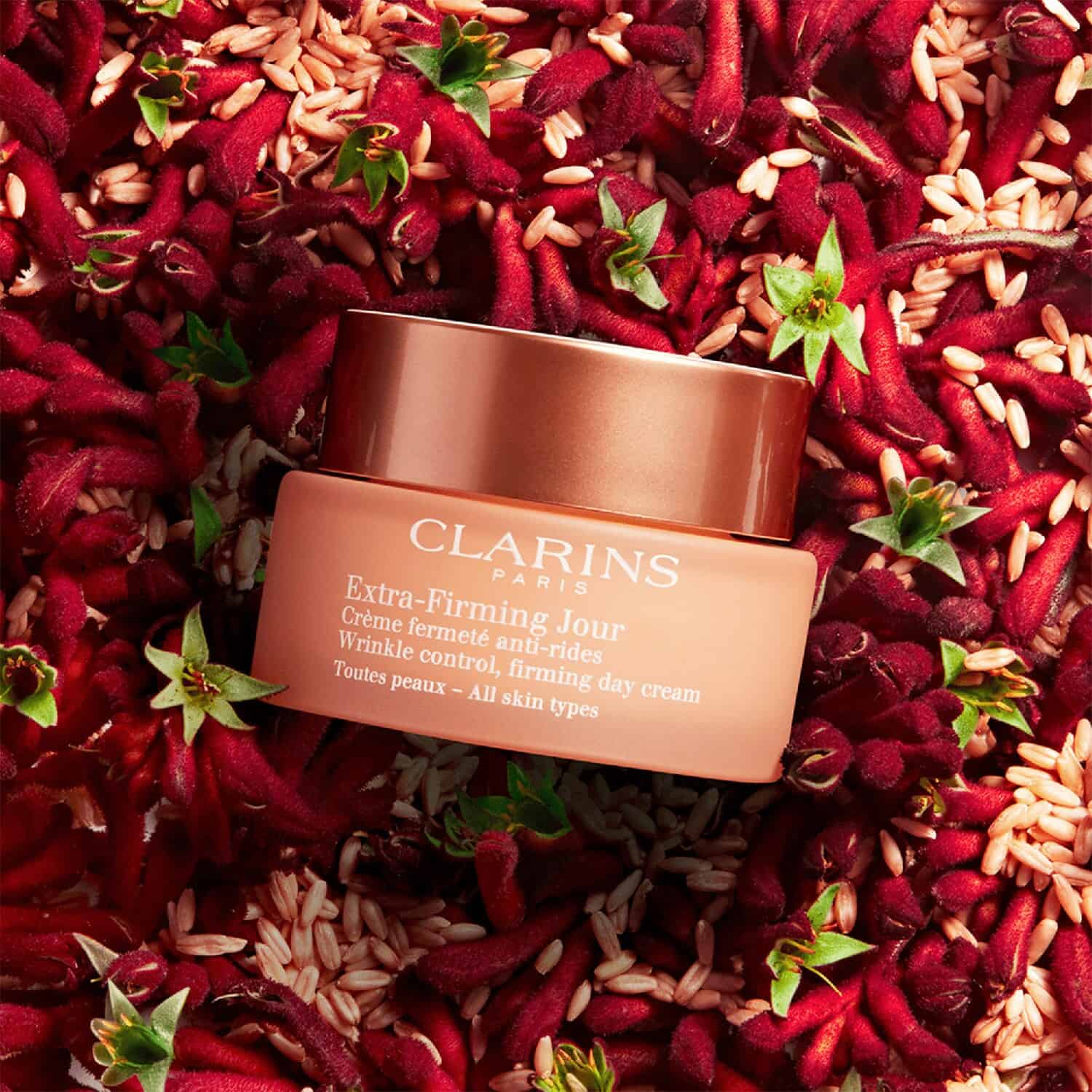 Clarins Extra-Firming Wrinkle Control Day Cream All Skin كريم شد البشرة النهاري المناسب لجميع أنواع البشرة من كلارنس - الصورة 1