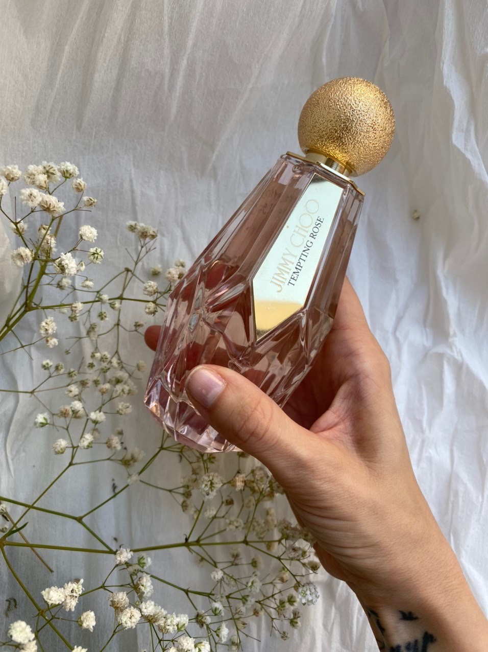Jimmy Choo Seduction Collection Tempting Rose عطر تيمبتنج روز من جيمي شو - الصورة 1
