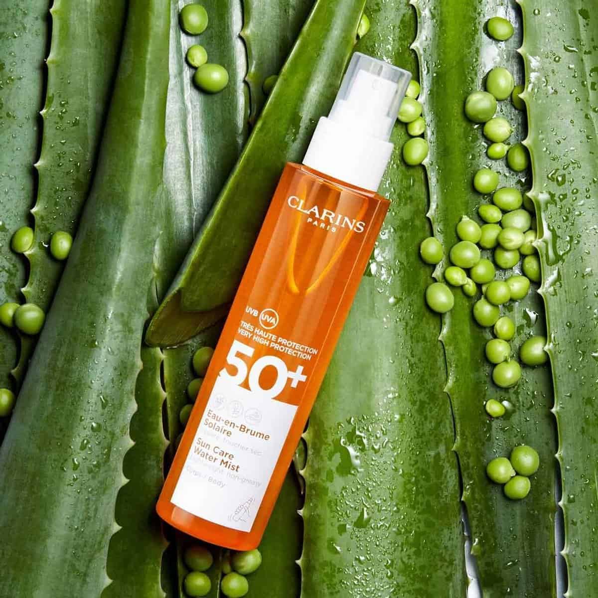 Clarins Body Sun Care Water Mist SPF50 بخاخ مائي صن كير بودي SPF50+ من كلارنس - الصورة 1