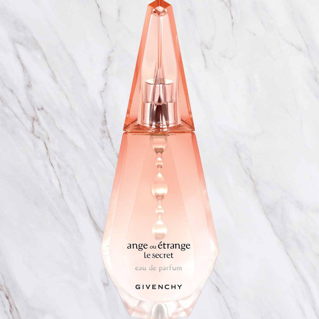 Givenchy Ange Ou Etrange Le Secret عطر انج او اي ترانج لو سيكريت من جيفنشي - الصورة 1