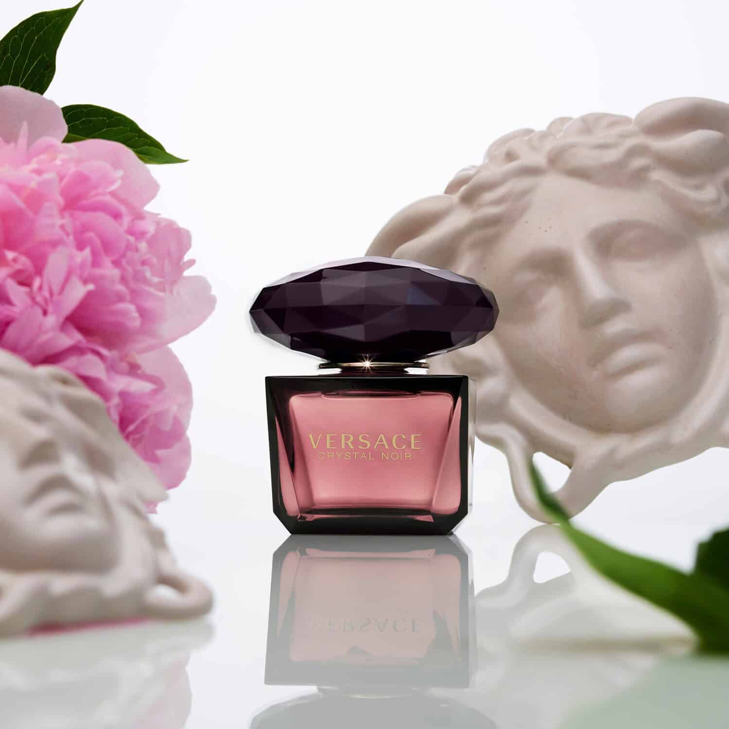 ⁦عطر كريستال نوار برفيوم من فرزاتشي⁩ - الصورة ⁦2⁩