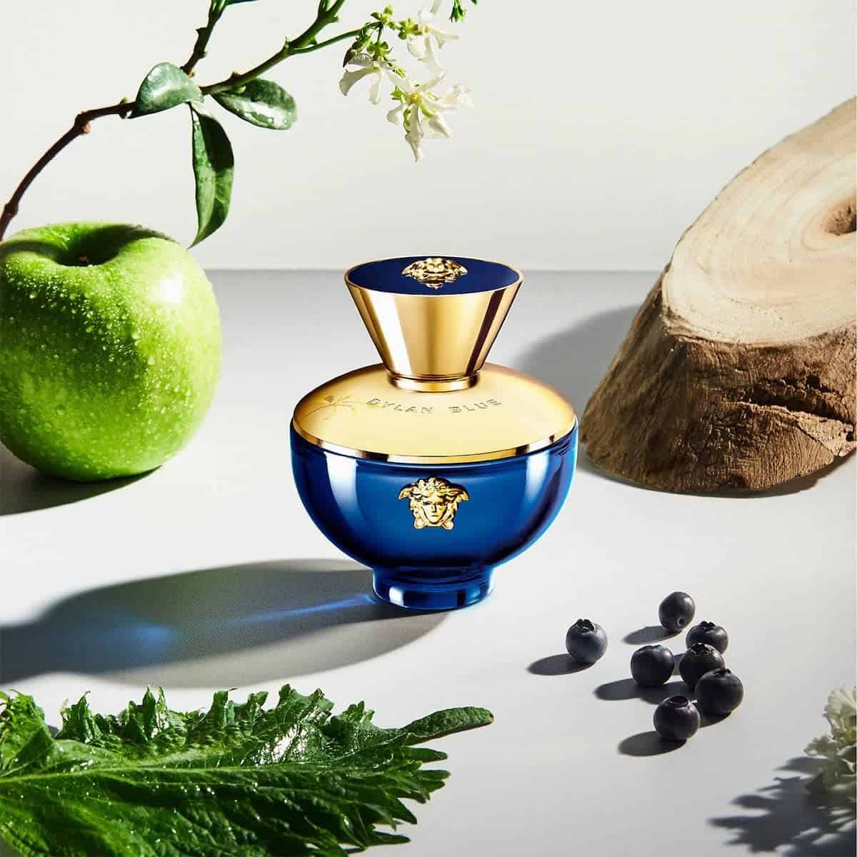 Versace Dylan Blue Pour Femme EDP عطر ديلان بلو بور فيم من فرزاتشي - الصورة 1