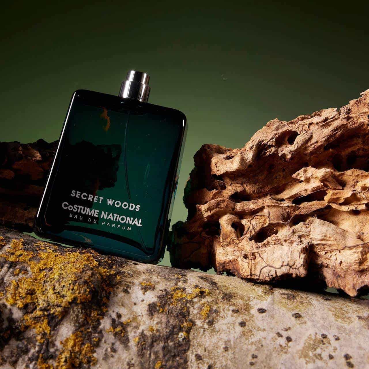 Costume NATIONAL Secret Woods عطر سيكريت وودز أو دو بارفيوم من كوستوم ناشونال - الصورة 1