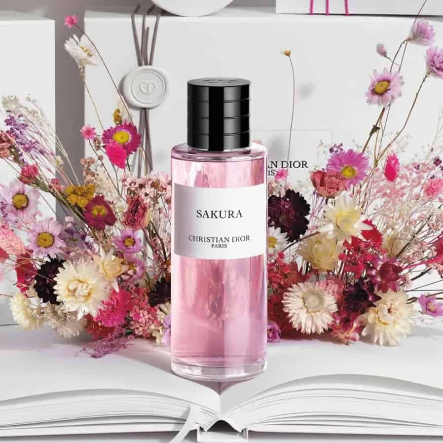 ⁦عطر ساكورا كريستيان ديور⁩ - الصورة ⁦2⁩