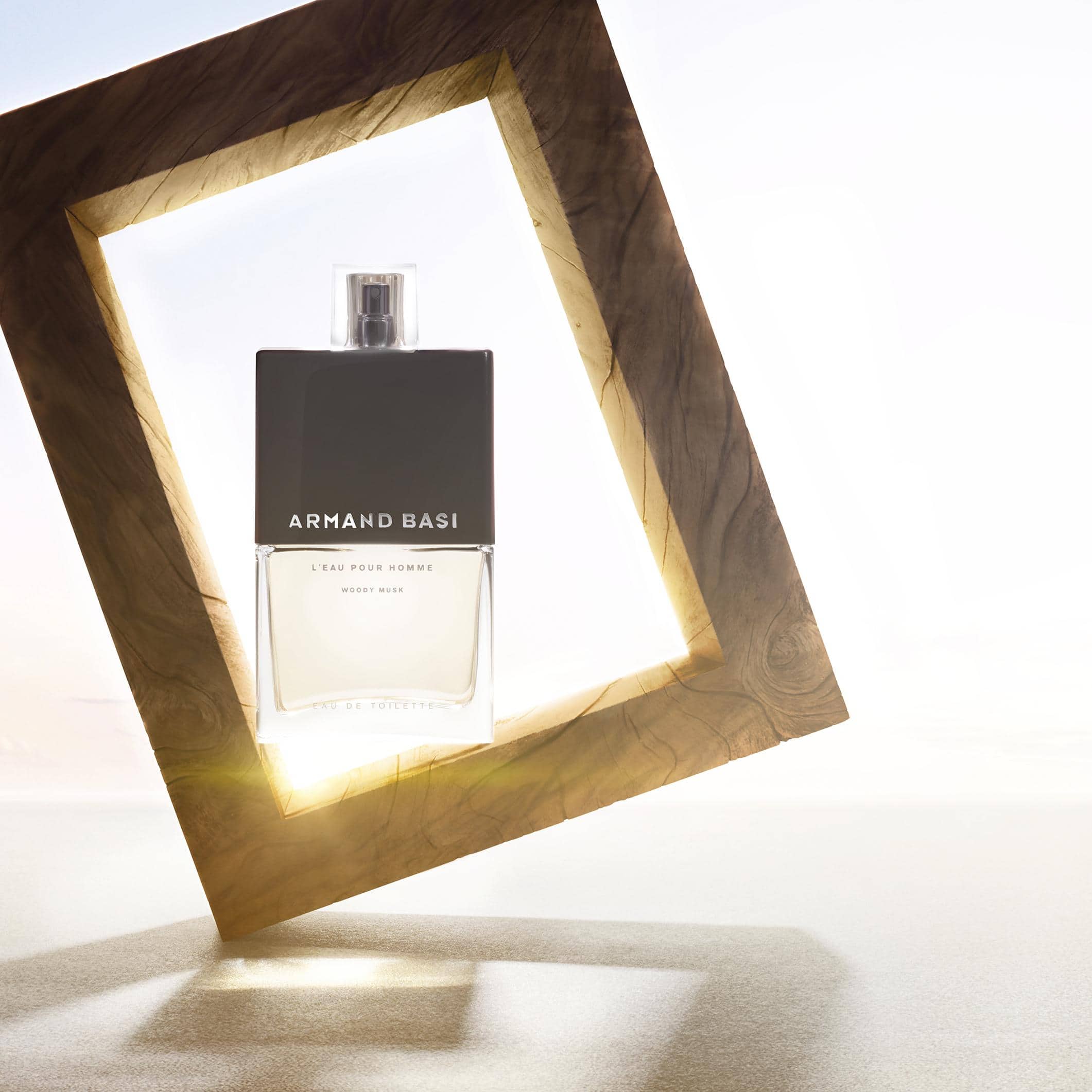 Armand Basi Woody Musk عطر وودي مسك للرجال من أرماند باسي - الصورة 1