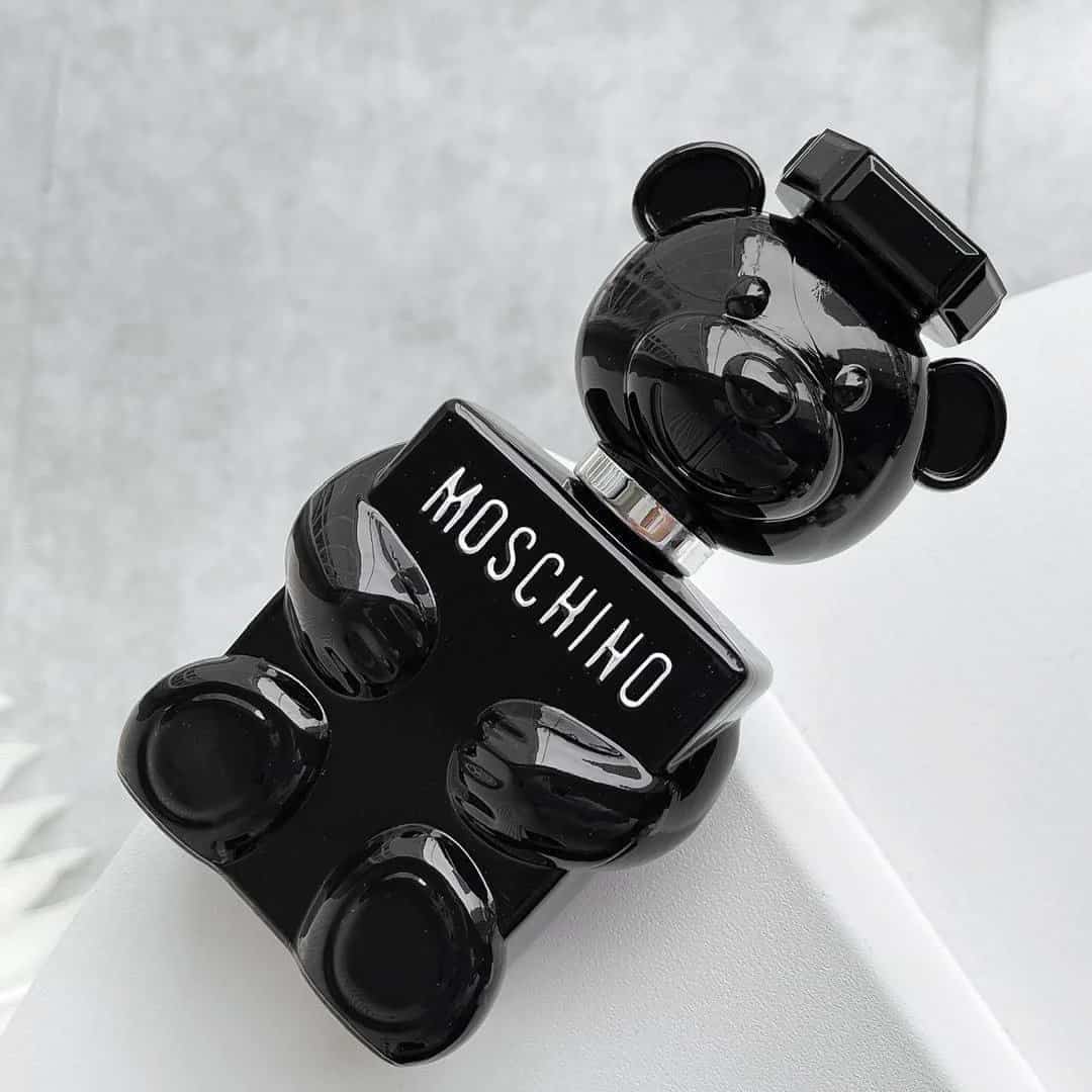 Moschino Toy Boy Eau de Parfum2 عطر توي بوي بارفيوم من موسكينو - الصورة 1