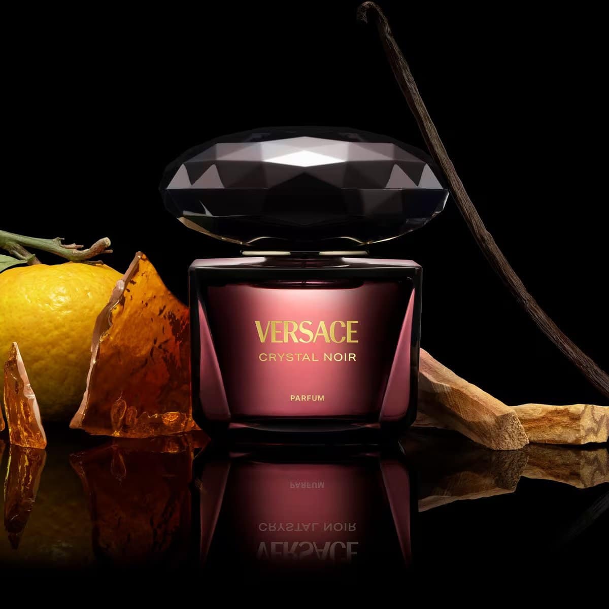 Versace Crystal Noir Parfum عطر كريستال نوار بارفيوم من فيرزاتشي - الصورة 1