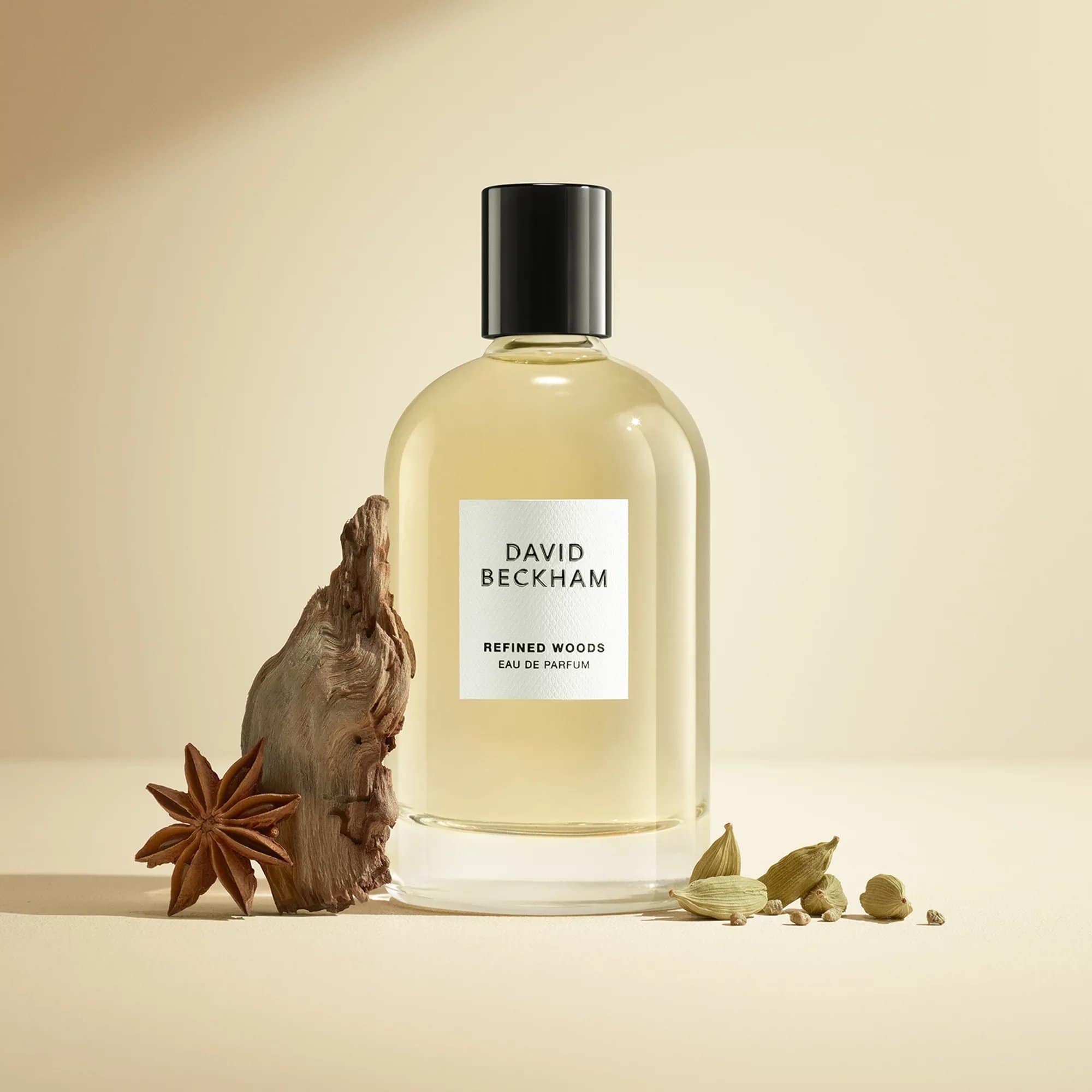 David Beckham Refined Woods EDP عطر ريفايند وودز من ديفيد بيكهام - الصورة 1