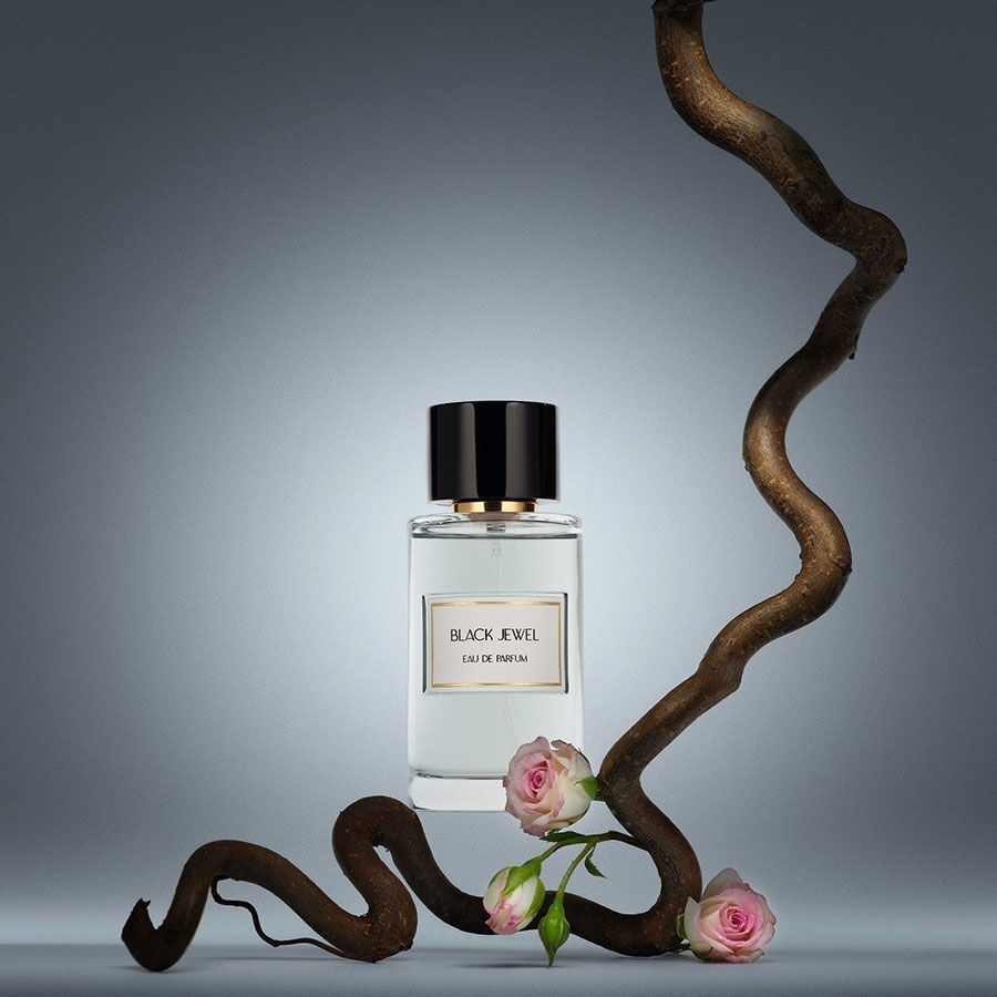 Jeanne Arthes Collection Privée Black Jewel EDP عطر بلاك جويل كولكشن برايف من جين ارثيز - الصورة 1