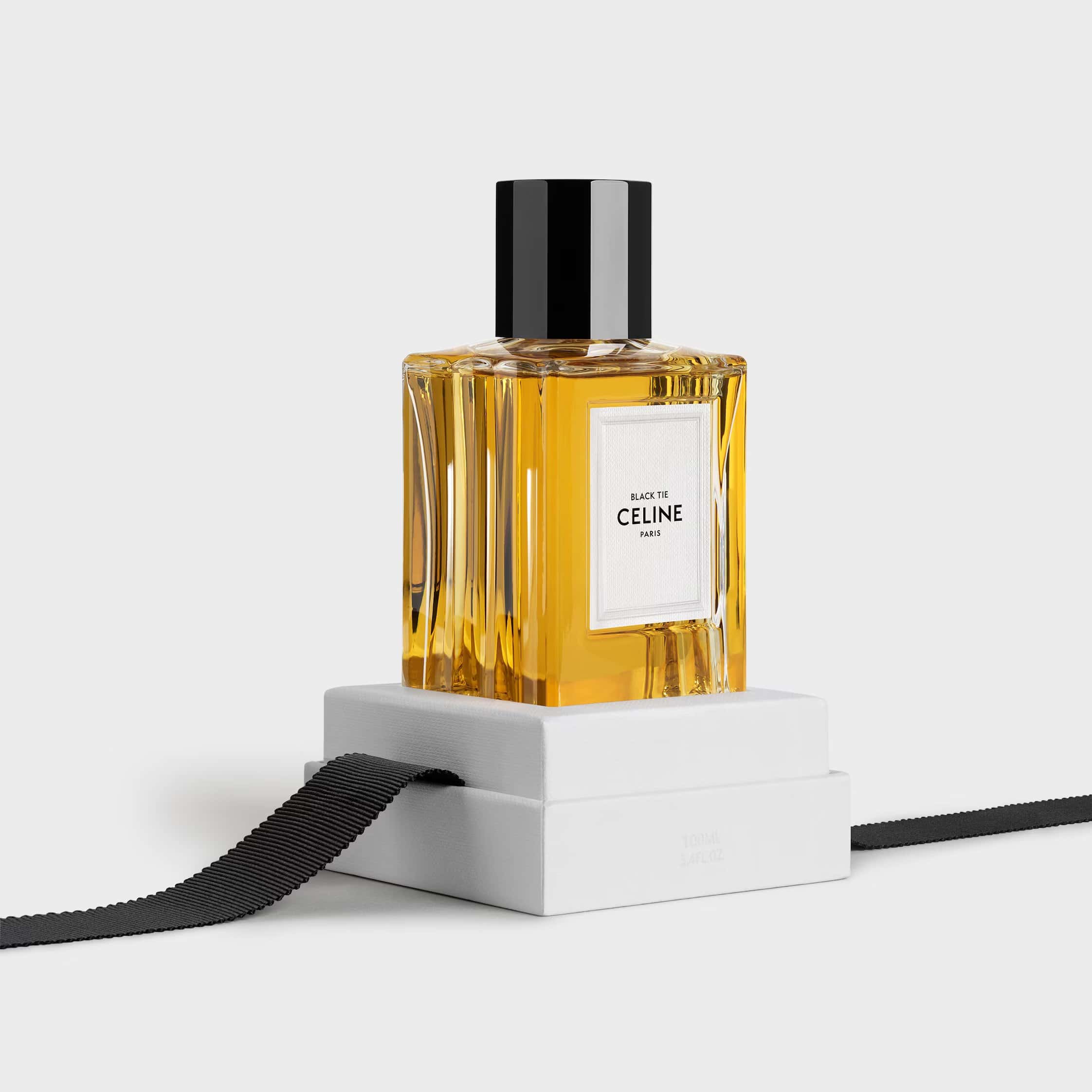 عطر بلاك تاي من سيلين