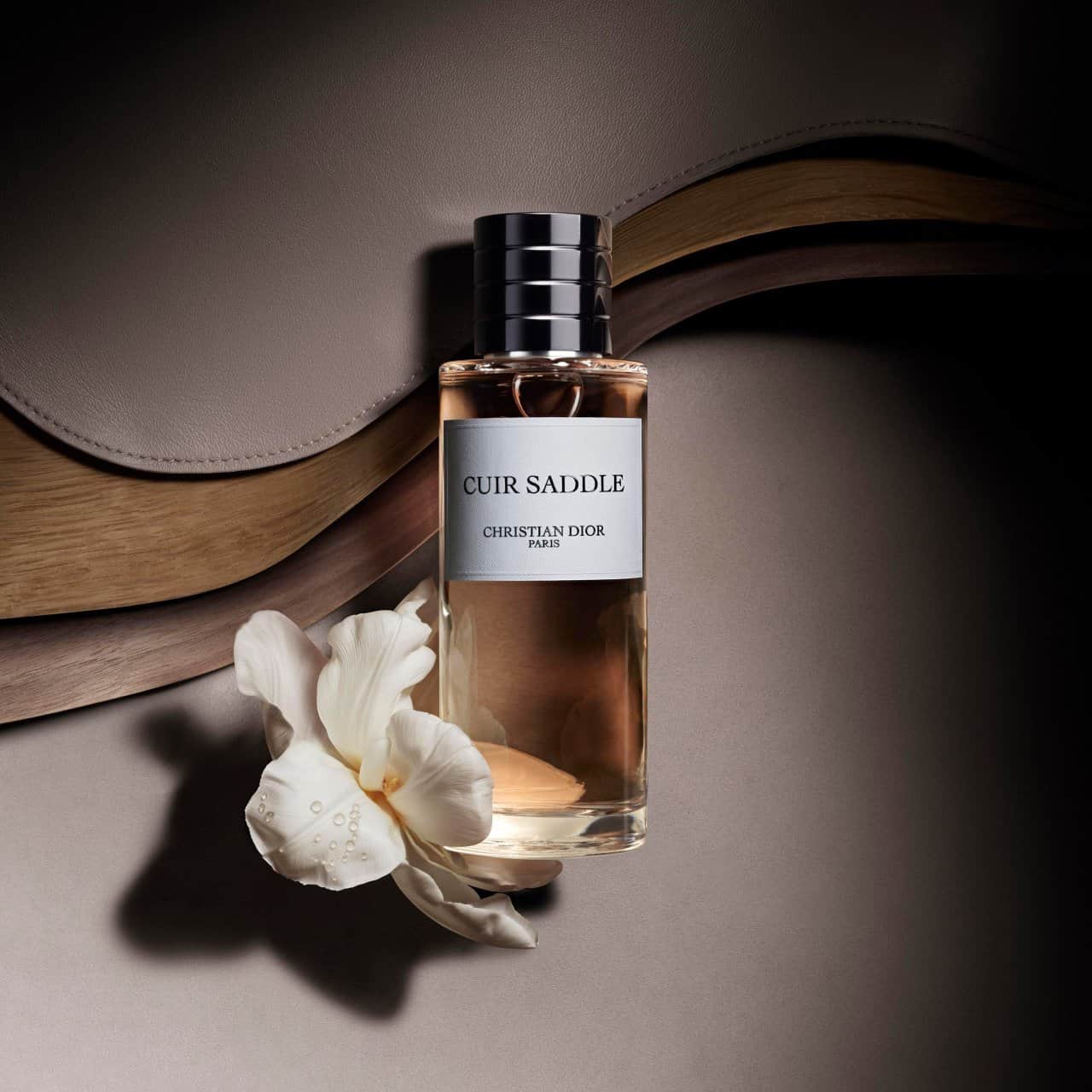 Christian Dior Cuir Saddle EDP عطر كوير سادلي من ديور - الصورة 1
