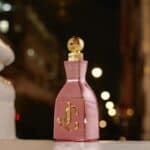 عطر جيمي شو اي وانت شو وذ لاف او دو بارفيوم
