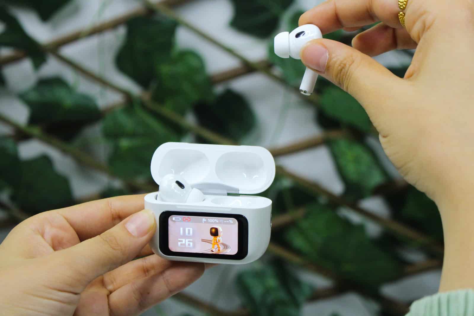 ⁦V 10 pro 2⁩ - الصورة ⁦1⁩