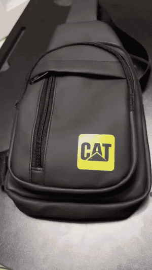 شنطه كروس cat وتر بروف مستورد
