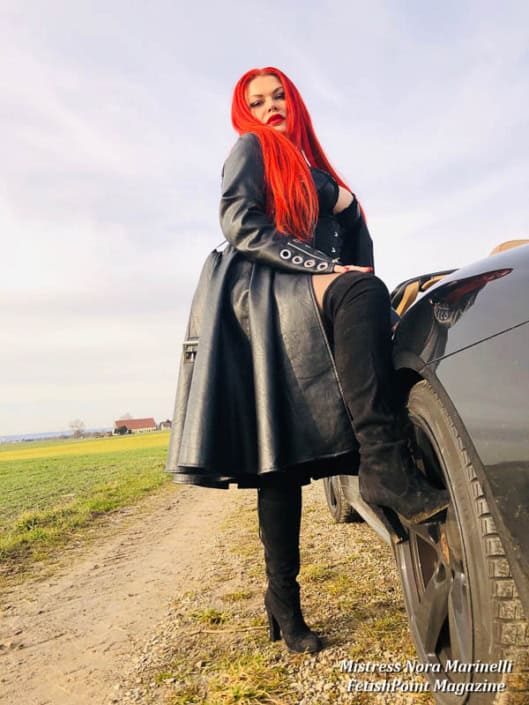 Mistress Nora Marinelli | Domina Wien | FetishPoint Magazine