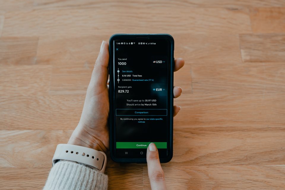 revolut-vs-wise-multi-currency-bank-accounts