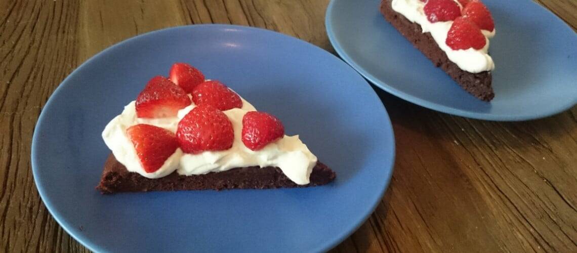 Glutenfri kladdkaka utan raffinerat socker (paleo)