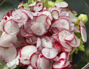 Sałatka śledziowo-warzywna z pysznym sosem - D99E6F42 6797 4CBD 8007 E1FBB57F886B