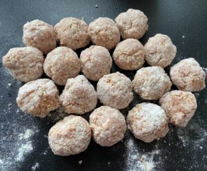 Makaron z pulpecikami w sosie carbonara - DAA78184 5723 4E7E A575 1B3C688C893B