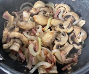 Zbójnicka wołowina w pysznym sosie - 051C462C A63A 4273 B57E B138D10A8676