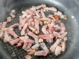 Makaron z pulpecikami w sosie carbonara - 0EADE311 78DC 4F06 89AC F0B933E7D86F