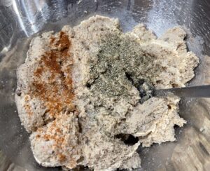 Przygotowanie farszu mięsnego do pasztecików